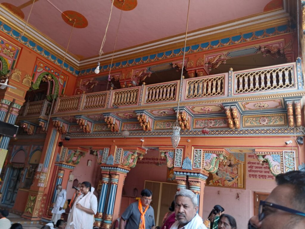 Dashrath Mahal Interior